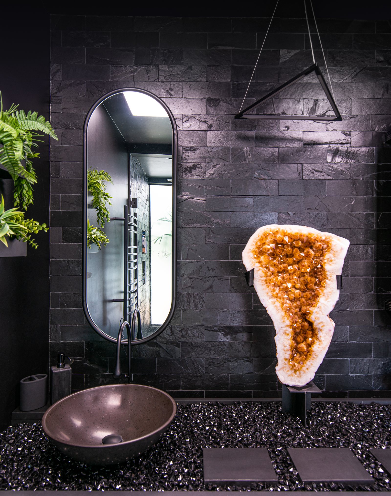 The black bathroom at Nimbali